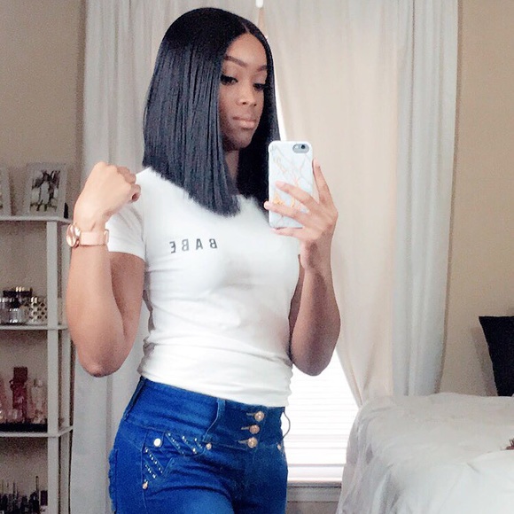 Babe Tee - Picture 4 of 4